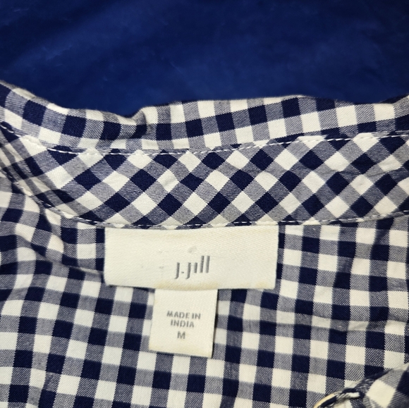JJill Gingham Blouse. 3/4 Sleeve.  Cotton Blend.  Women's Size Medium - Picture 3 of 7